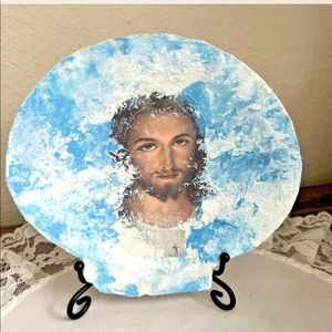 JESUS IN THE CLOUDS …Handpainted, decoupaged Shell w/stand